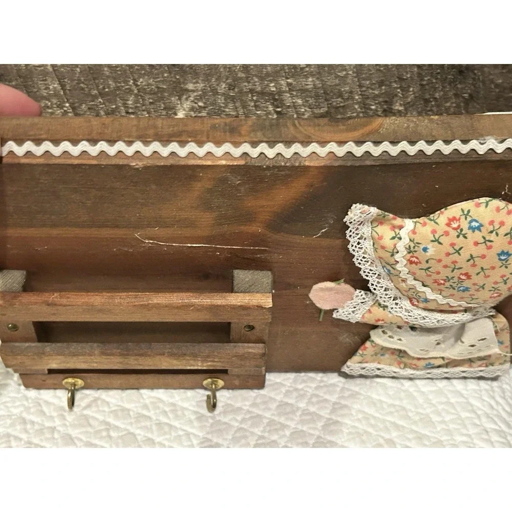 Vintage‎ Holly Hobbie Key Holder Letter Holder Wooden Wall Hanging